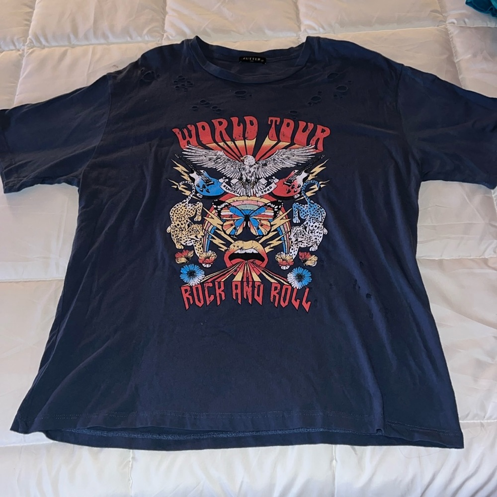 Women’s Graphic Shirt
